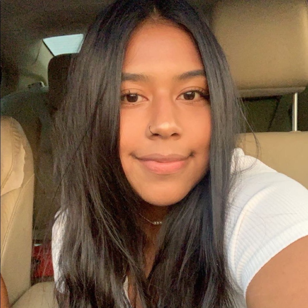 Meet your Posher, Yaisa